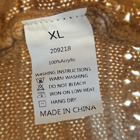 Flamingo Colorblock Knit Hoodie Sweater Women’s XL Lace-  Pink, Cream, and Tan - Picture 3 of 9